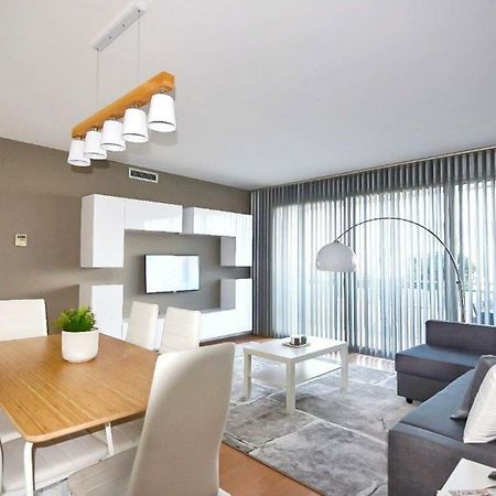 Lodging Apartments Forum 25 - Barcelona Forum Apartment Sant Adrià de Besòs Eksteriør billede