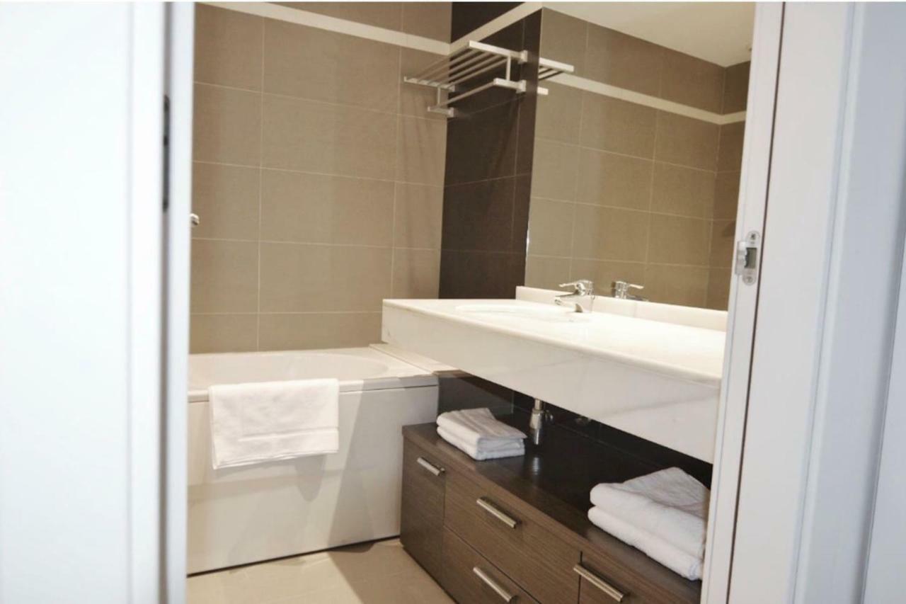 Lodging Apartments Forum 25 - Barcelona Forum Apartment Sant Adrià de Besòs Eksteriør billede